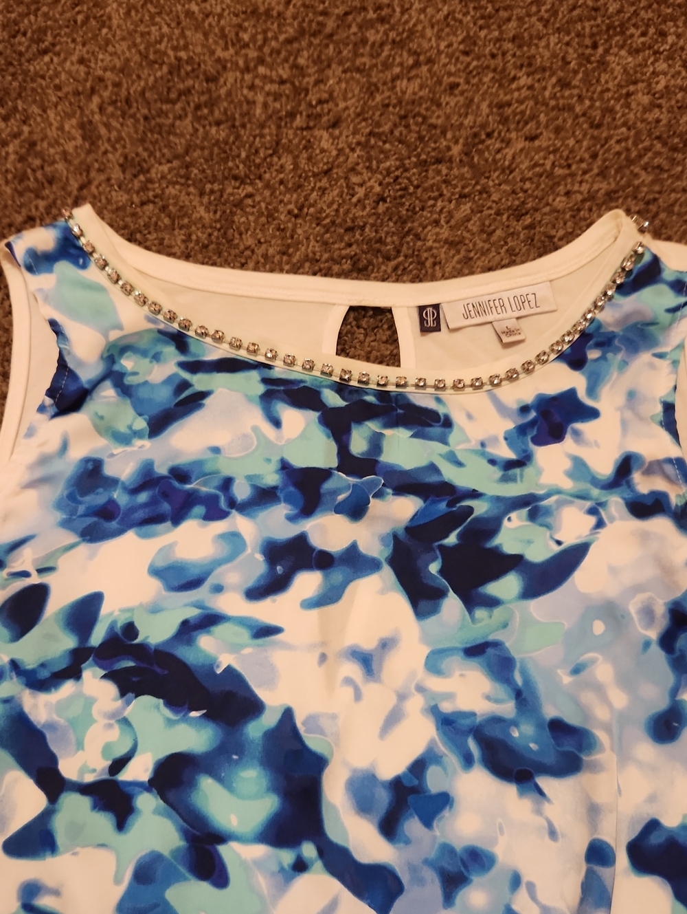 Jennifer Lopez Blue & White Abstract Print Sleeveless Camisole - Picture 3 of 3